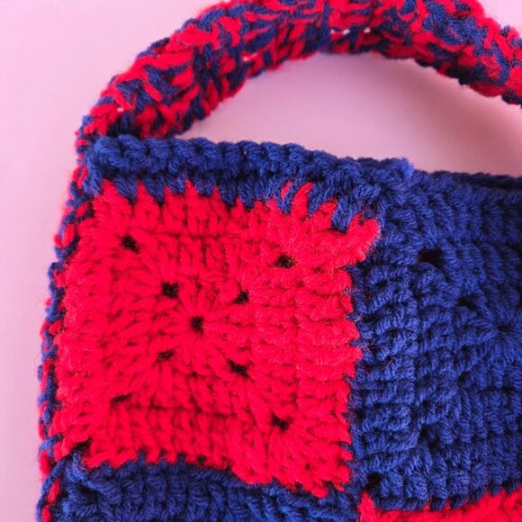 Handmade Crochet Red & Blue Checkered Purse - Picture 5 of 8